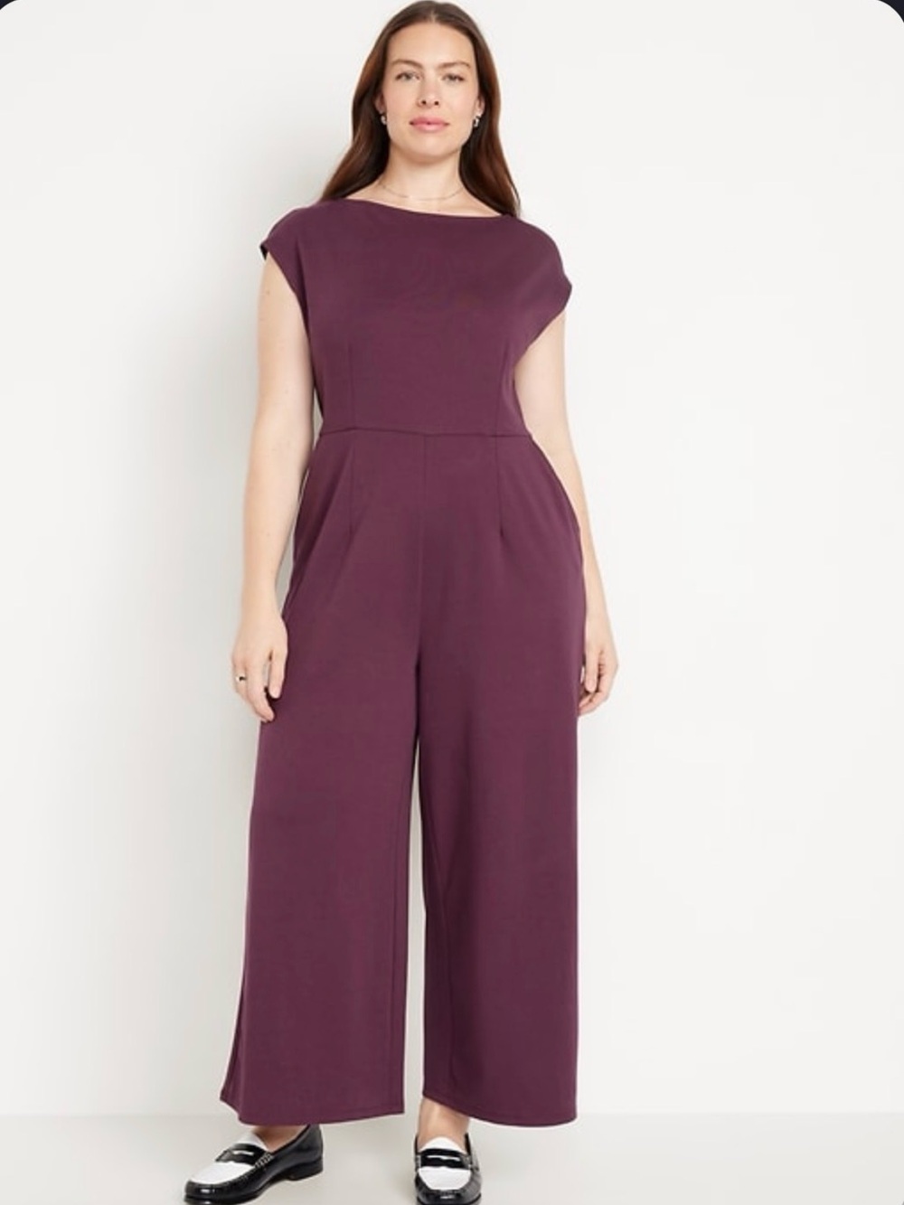 Old Navy Ponte Knit Wide-Leg Jumpsuit